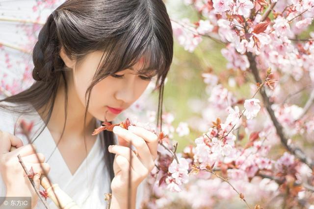 灏忚闇搁亾鎬昏鍠濋唹,灏忚闇搁亾鎬昏鎾╀汉鐗囨