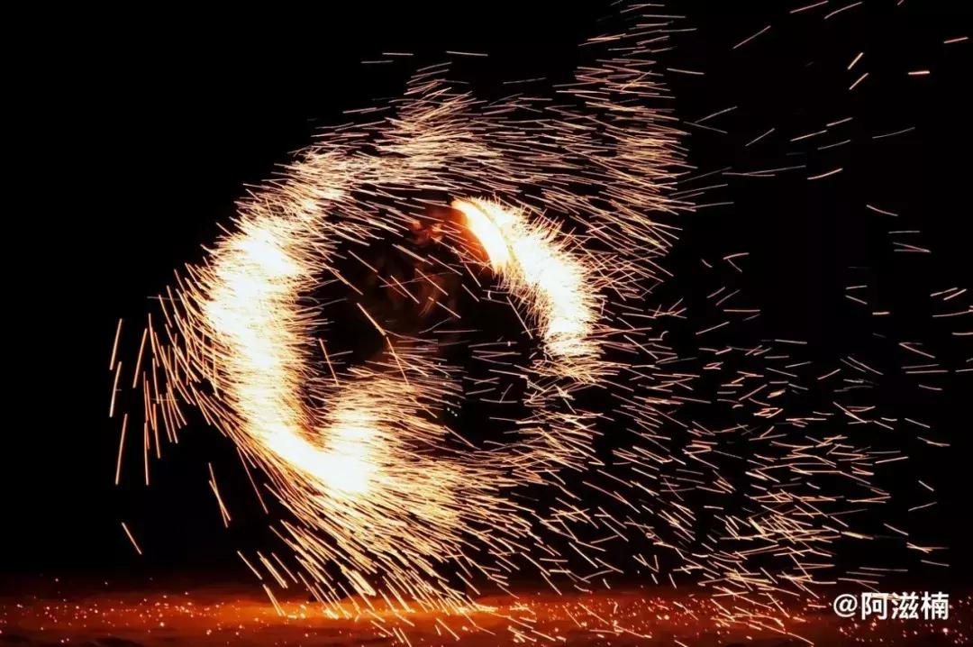 沙漠里的奇迹城,沙漠中的奇迹之城