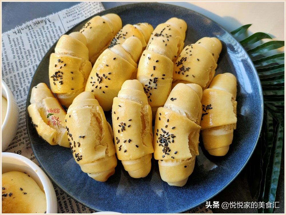 烤面包底部开裂什么原因,烤面包温度高了会不会开裂