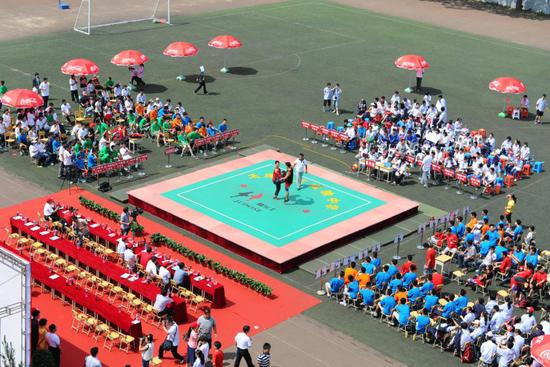 喜欢足球跳高脚斗士？你的特长第五实验承包了