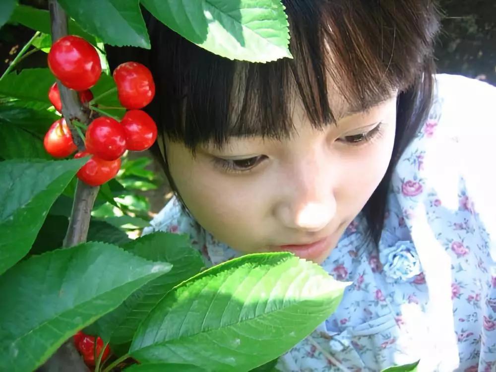 这位美丽少女生于清明，逝于21，写的书至今治愈无数人心灵