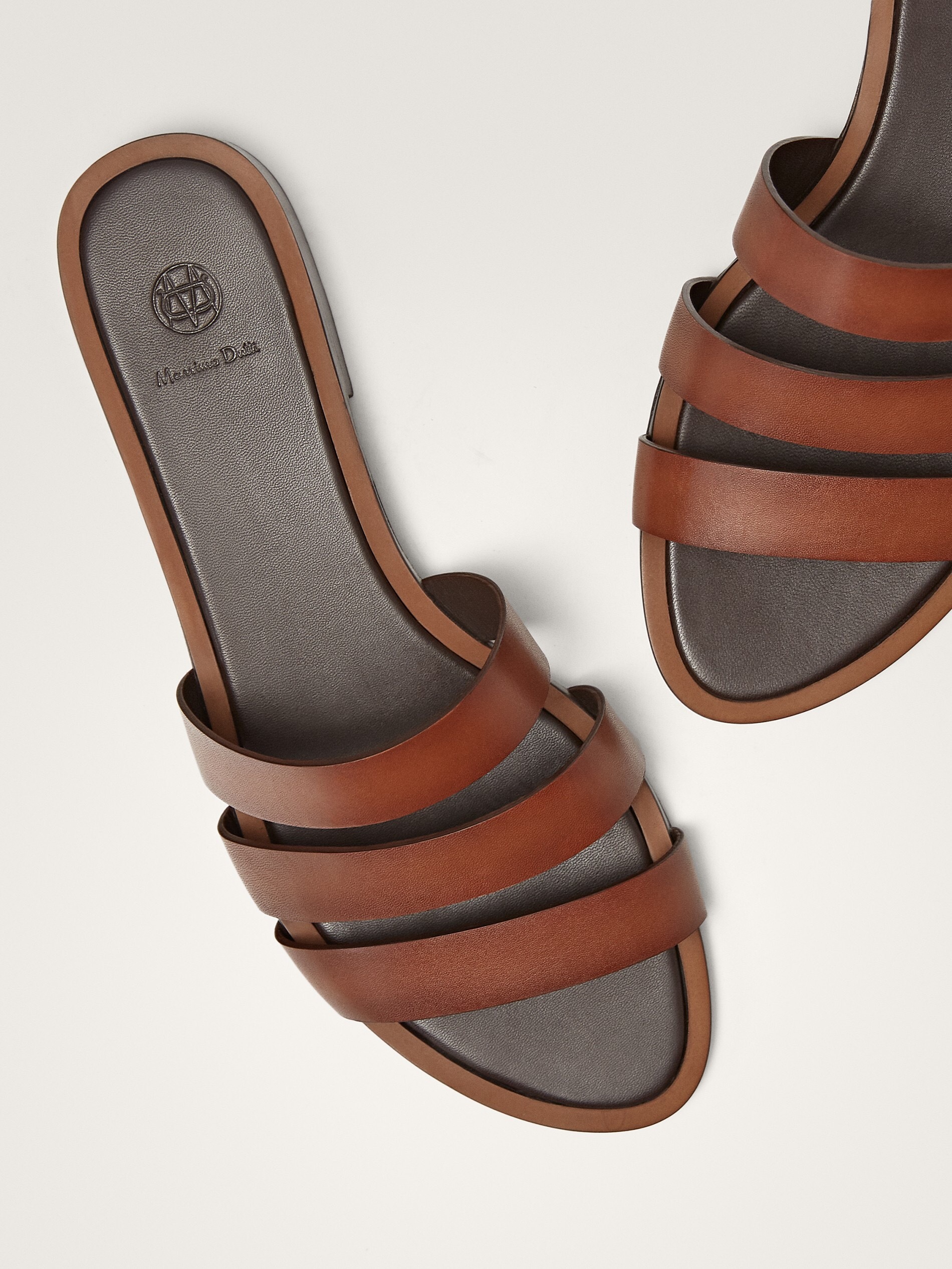 耐看又不磨脚的休闲鞋,又潮脚感又好的鞋