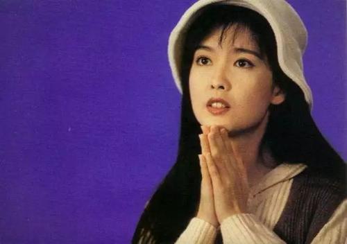 她是香港的玉女掌门人,她是玉女掌门人