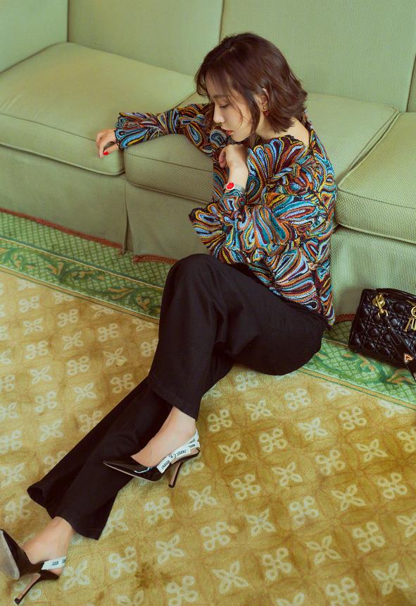 露趾高跟鞋选什么鞋型,纯皮软猫爪高跟鞋