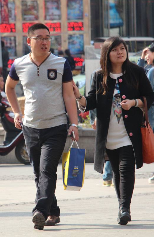 二八月乱穿衣是气象谚语吗,二八月乱穿衣解释一下