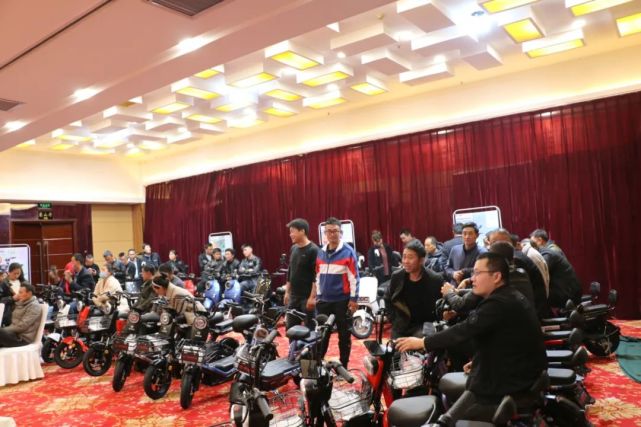 旗开得胜年会,旗开得胜年会视频