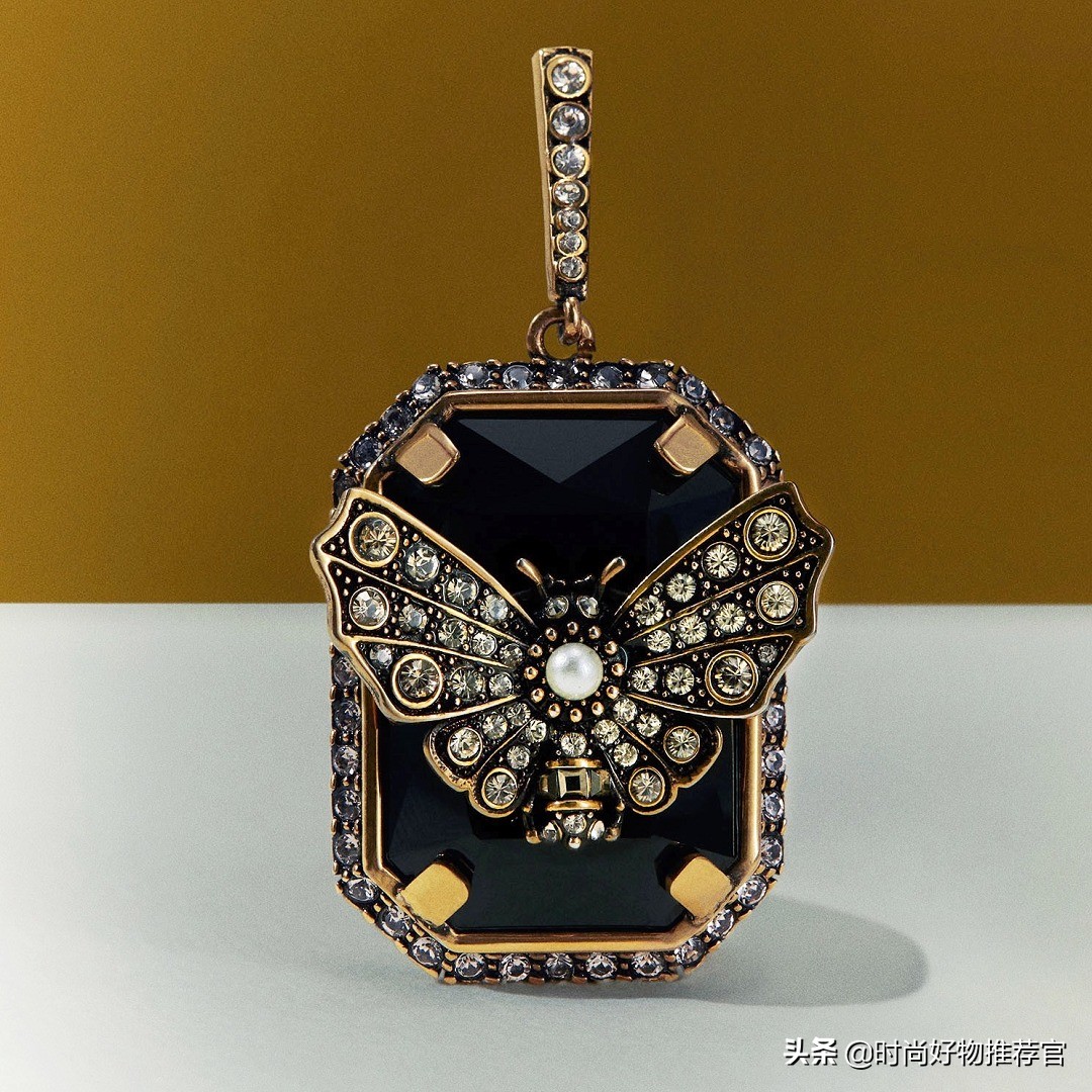 麦昆粉色包包,麦昆女包骷髅