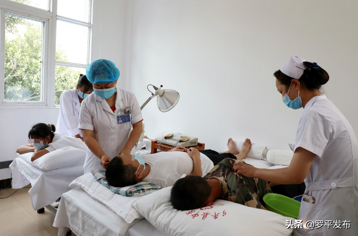 “针”情无限“灸”暖人心