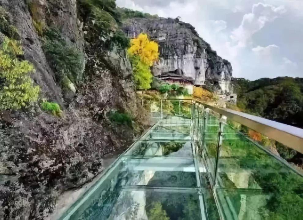 一场穿越千年的汉服旅游,五一旅行指南梦回大唐汉服