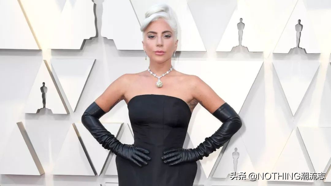 近期比较火的时尚品牌,十大潮流时尚品牌