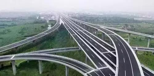 武汉最土豪的10家公司曝光,湖北武汉十大薪酬最高企业排名