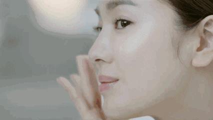 化妆脸上搓泥怎么办,脸上化妆搓泥是什么原因引起的