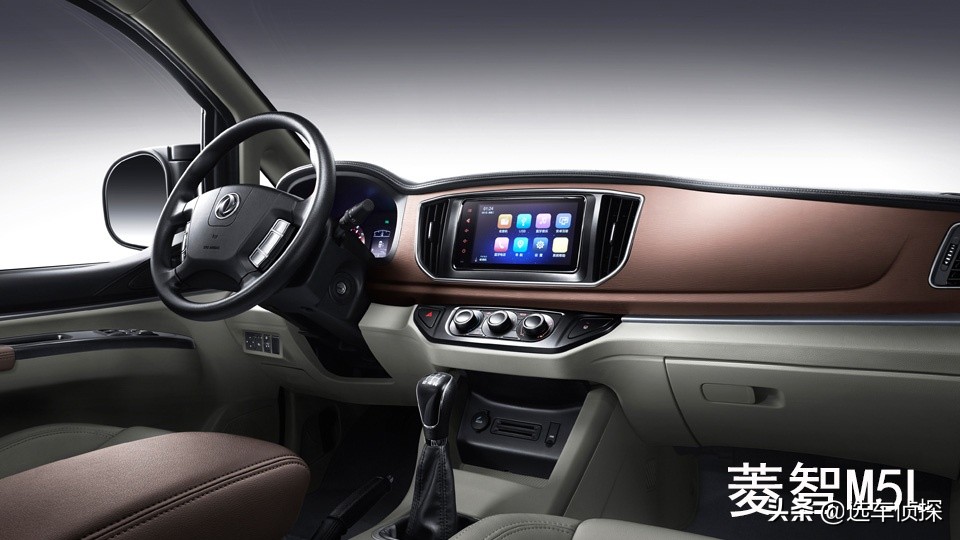 金杯海狮王与菱智plus哪个好,金杯海狮和东风菱智哪个好