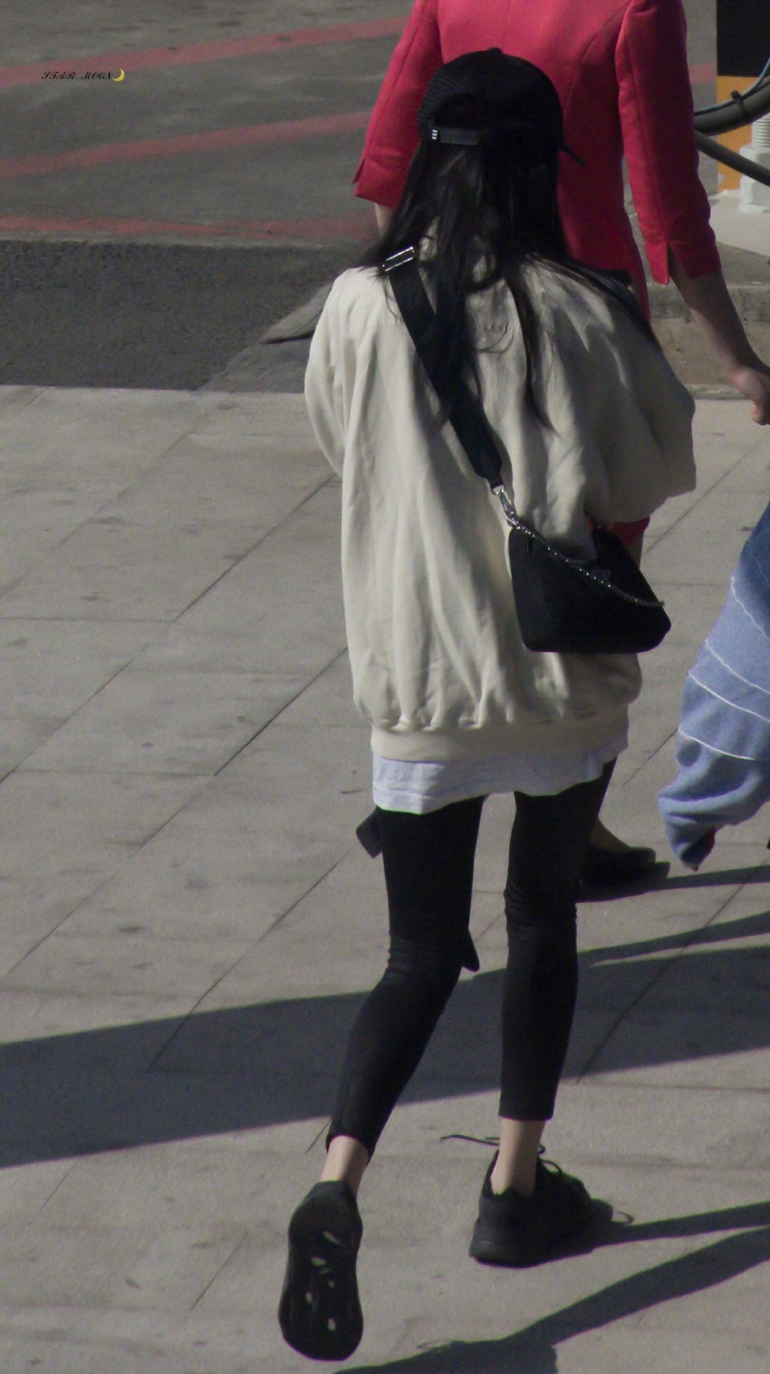 女星机场冬季穿搭,冬天女星机场穿搭