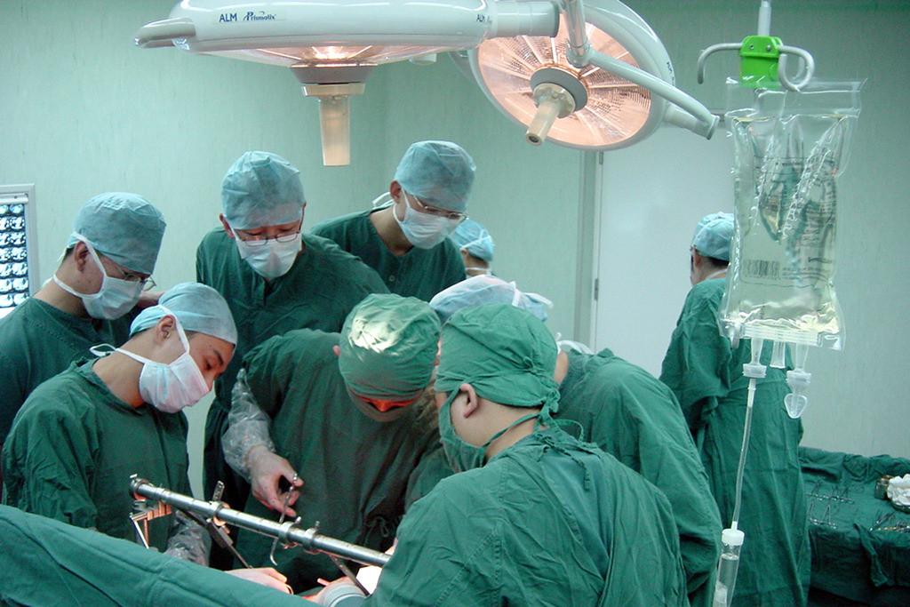 食管瘘是不是食管癌造成的,食管瘘保守治疗方法