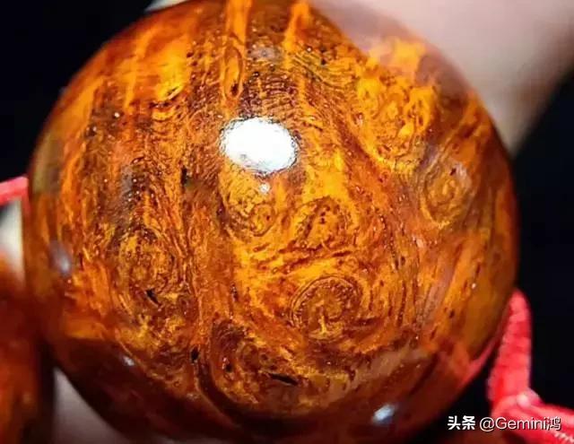 新手男生适合戴的文玩,手腕粗的男生戴什么文玩