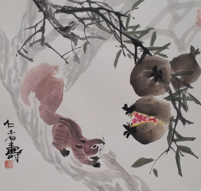 云南建水酸石榴皮薄多汁,建水县老树酸甜石榴