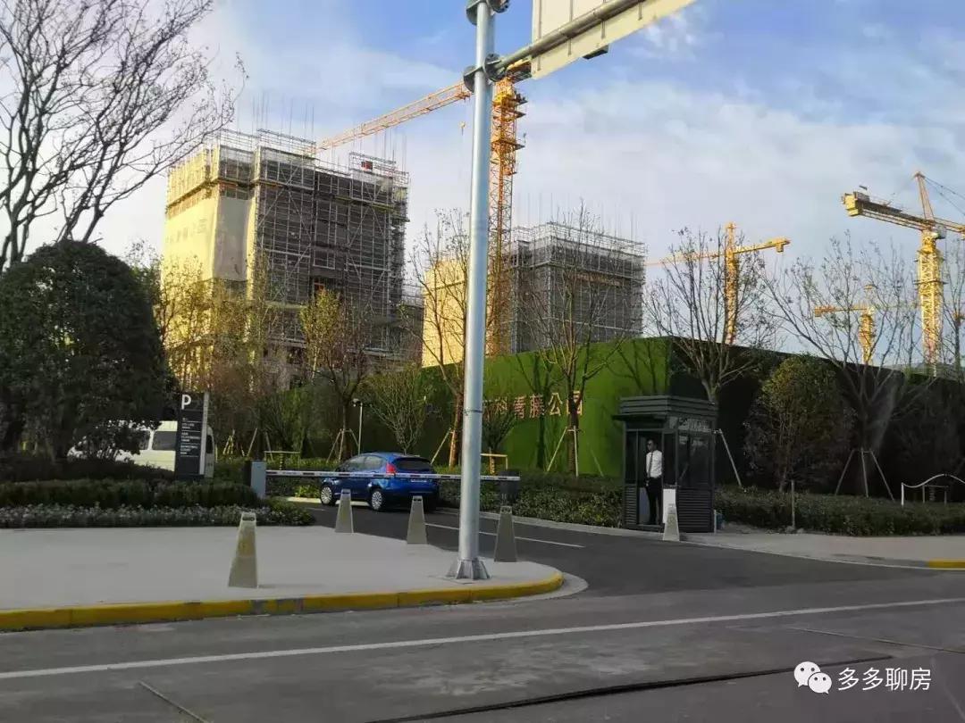 黄浦江周边的房价多少钱一平,黄浦江一线楼盘