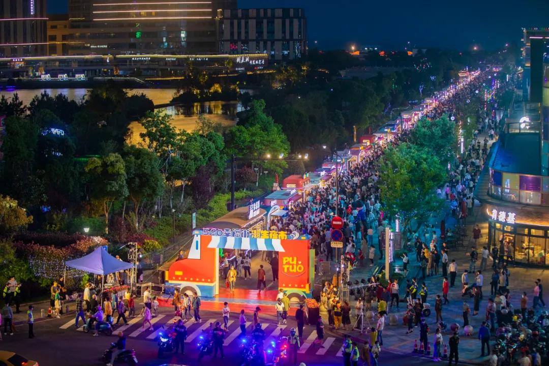 海花岛希尔顿海鲜自助餐团购,在希尔顿住酒店可以免费吃自助餐