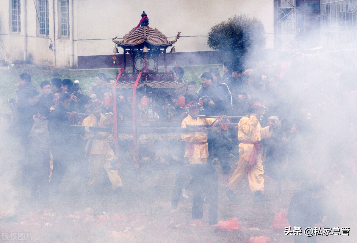 即使生活撂倒了你也不能认怂,不认怂生活就没法撂倒你