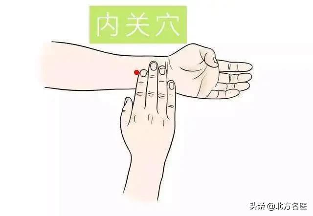 儿童老是打嗝挂什么科室,名医治疗打嗝的方法