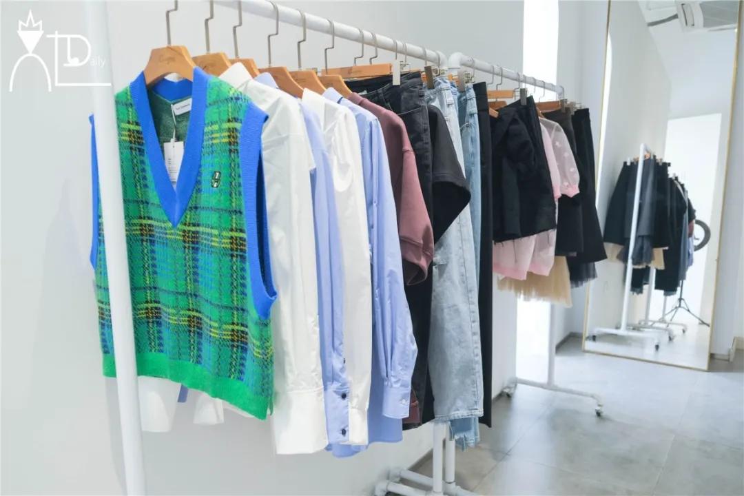 青岛品牌买手店,青岛买手店设计师