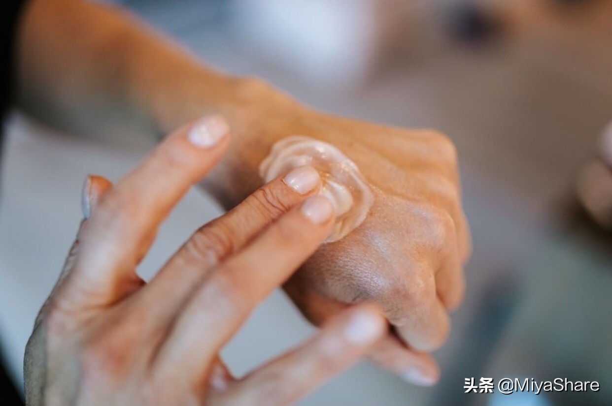 大牌化妆品买小样划算吗,大牌化妆品有必要买吗