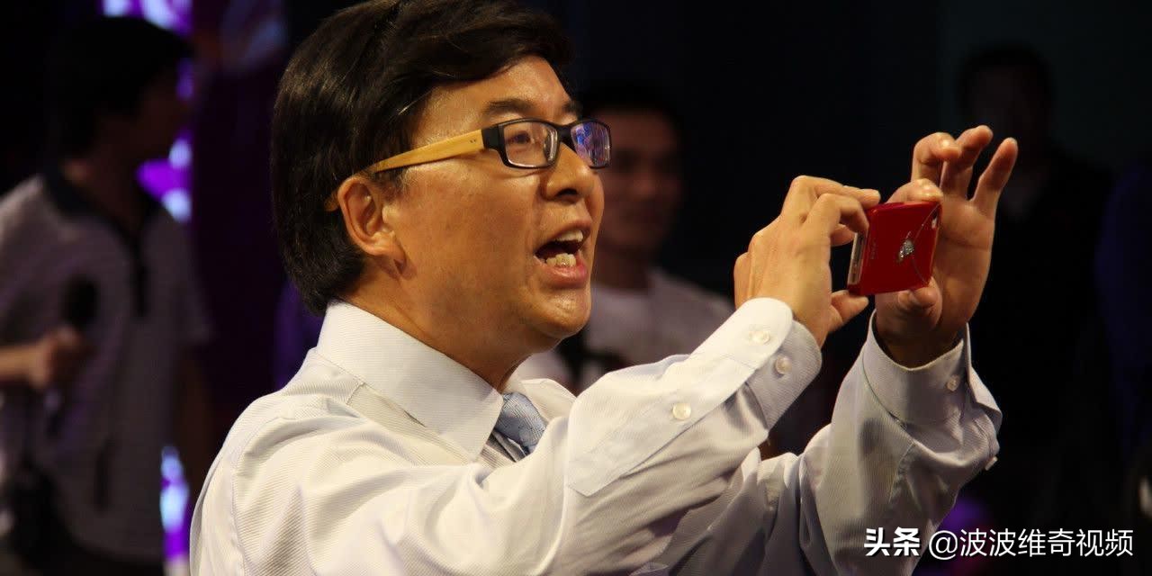 里皮带领国足踢越南5:1,韩乔生评国足换帅