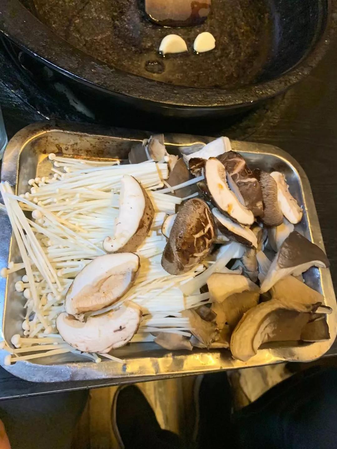 金大叔石锅烤肉怎样,金大叔烤肉推荐