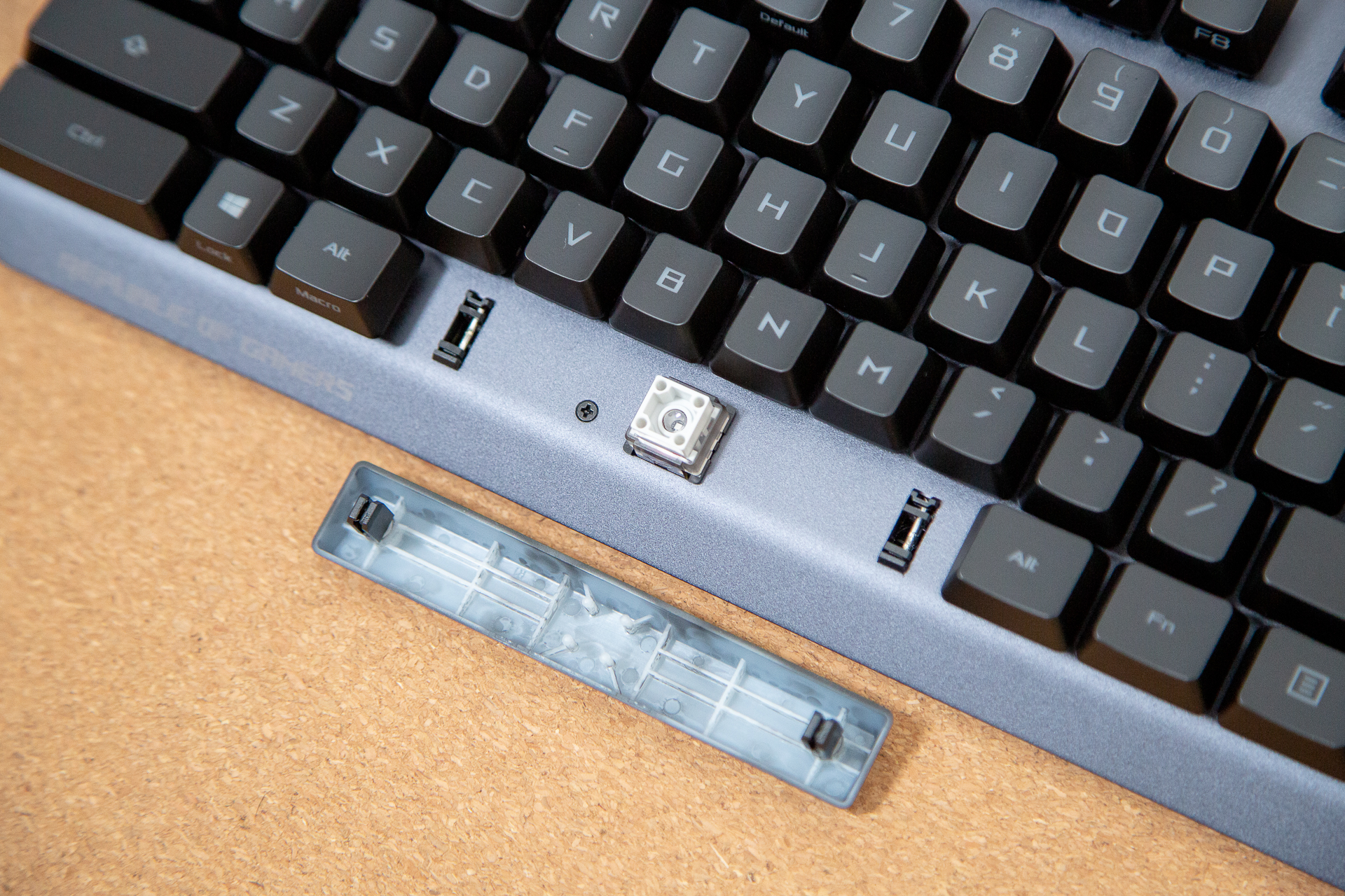 rog信仰败家之眼机箱,败家之眼rog8pro