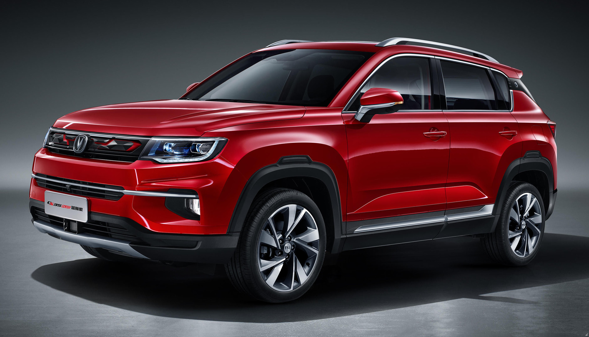 长安cs35plus是三缸发动机吗,长安22款cs35plus1.4t用的什么变速箱