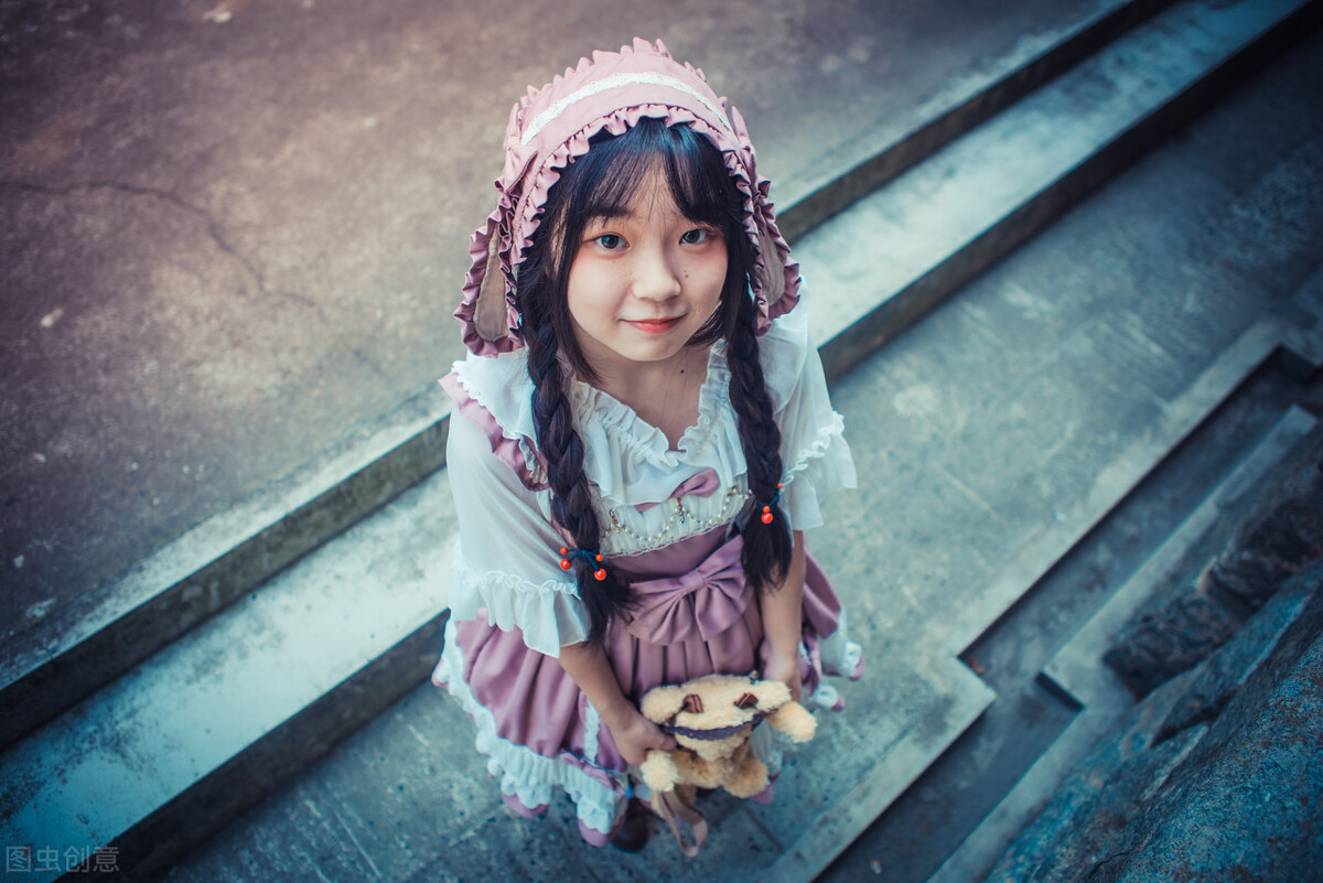 人生的成功不是靠运气而是靠勇气,只有努力的人才能享受成功的喜悦