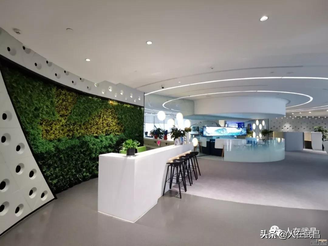 武汉绿地中心大厦最初效果图,武汉绿地中心高楼实拍风景