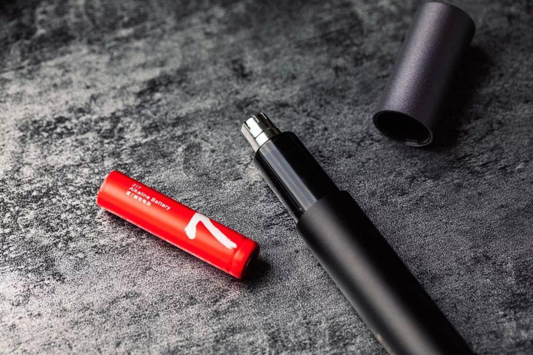 鼻毛太长用什么修剪器,鼻毛修剪器越用鼻毛越多