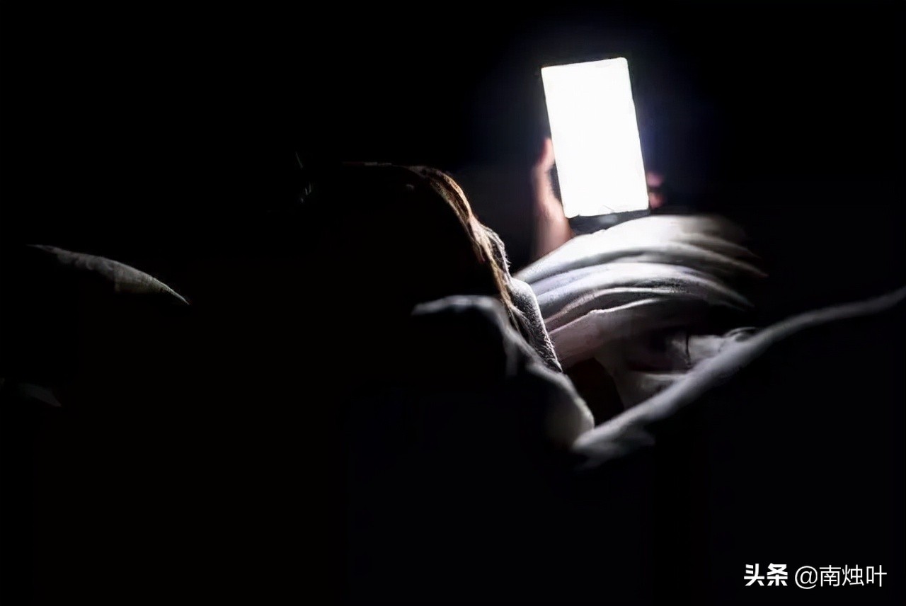 让头发快速生长的小方法,白头发增多怎么办补充什么营养