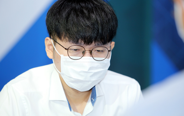 卞相壹被ko视频完整版,卞相壹vs申真谞