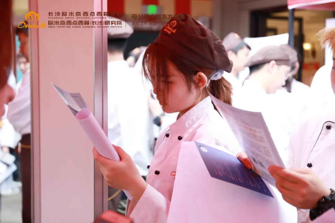 校园大型人才预定会举行，就业实力怎么样？足不出校就知道