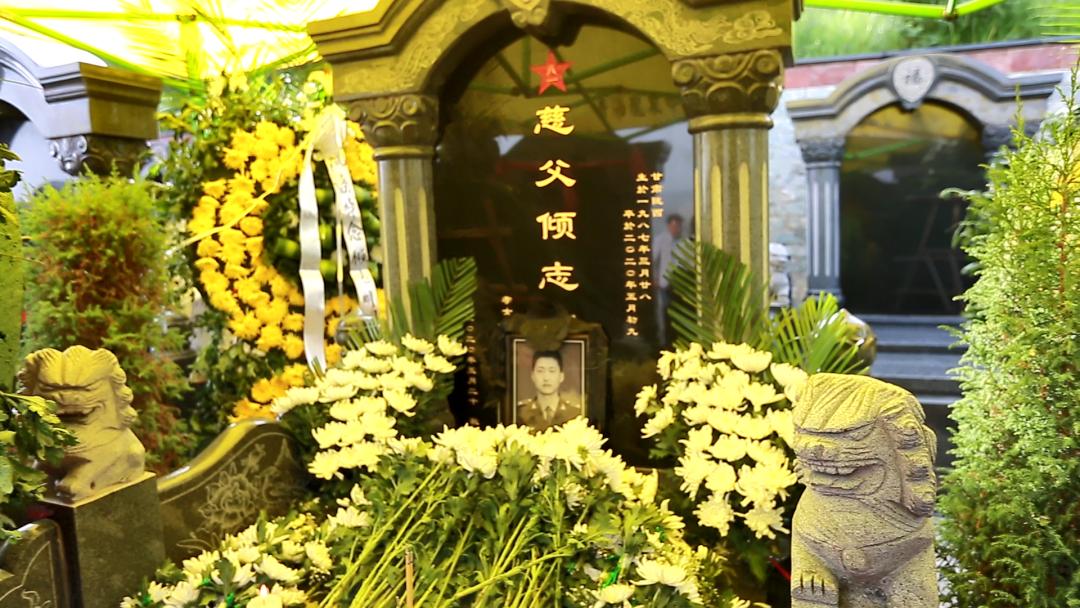 牺牲在高原的陆军,牺牲的少校