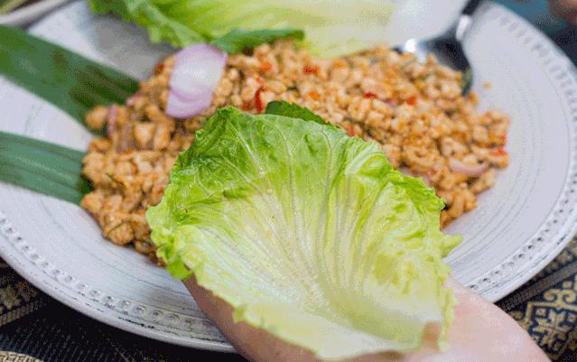 一桌只接待4人的餐厅,每天只接待三桌的火锅