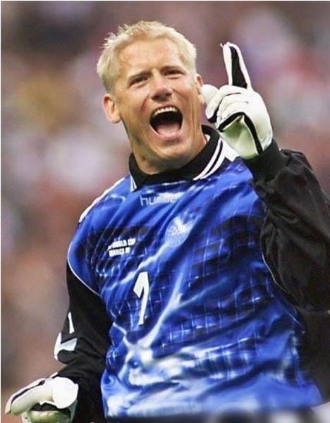 足坛史上最悲情的门将,足坛十大门将排名