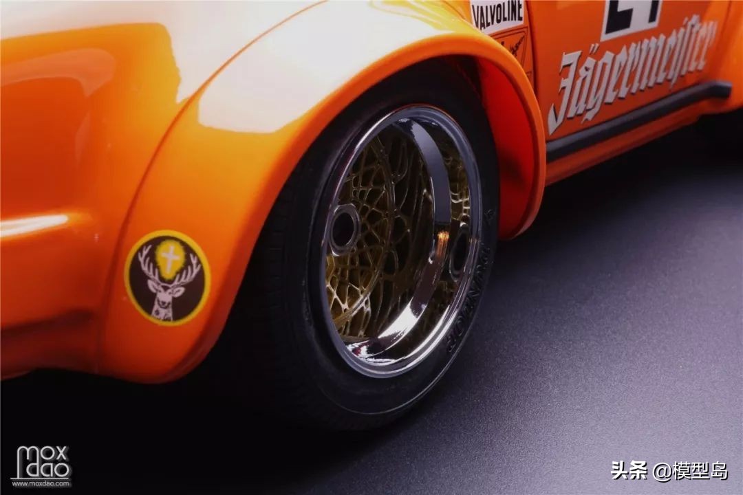 保时捷rsr汽车模型,开箱1:36保时捷taycan模型