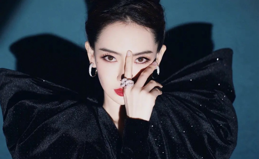 纯欲风女神高级穿搭,轻熟风穿搭女生夏季高级感