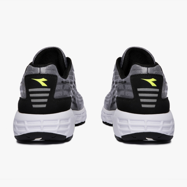 迪亚多纳厚底跑鞋,迪亚多纳男跑鞋