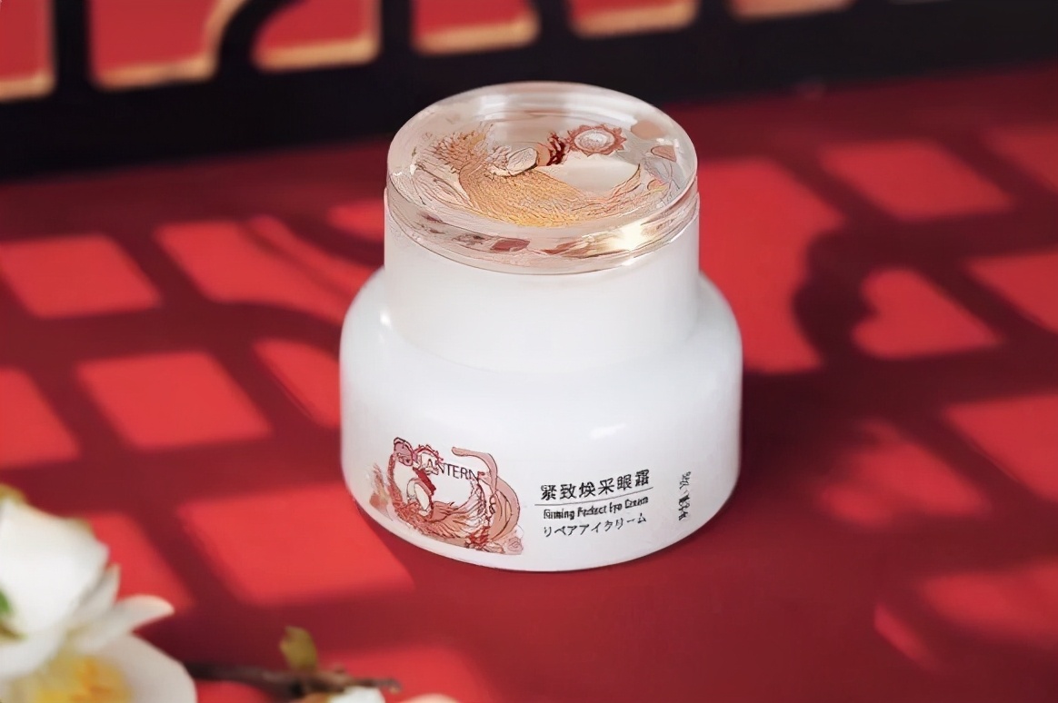 几款非常实用的眼霜,给你推荐一款超级好用的眼霜