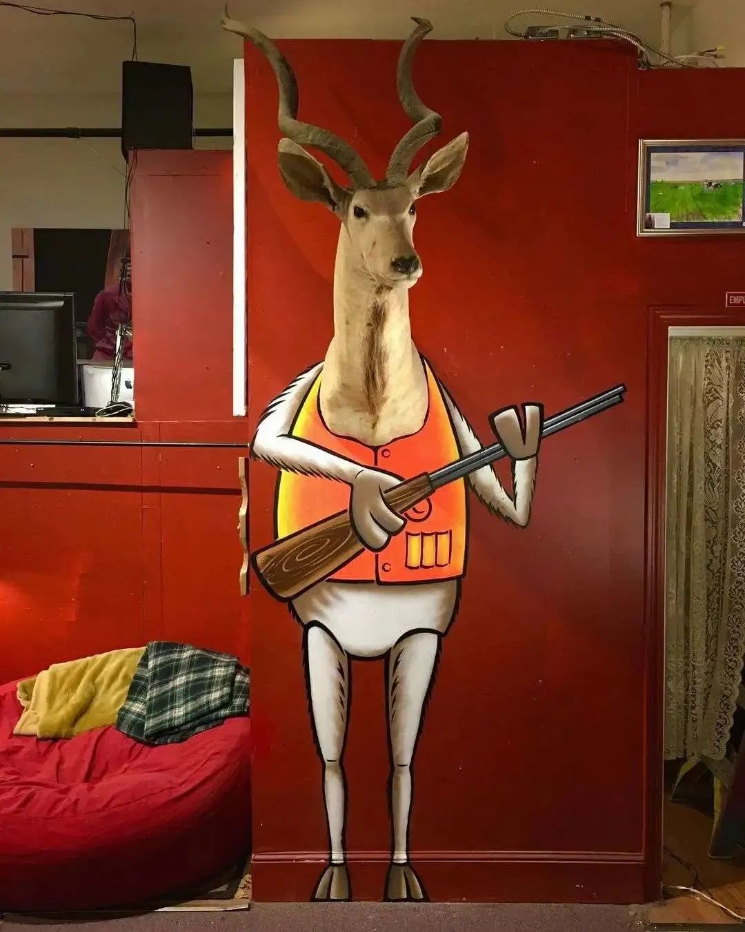 奥斯卡影帝沦为服务员？好莱坞星光大道被糟蹋？网友惊呼神操作