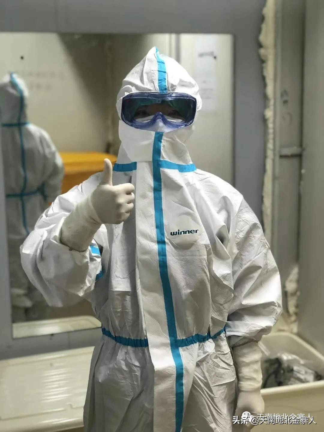 画一幅火神山和雷神山的画,送给医护人员的画儿童