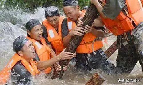 八一建军节演奏大全,八一建军节诗十首