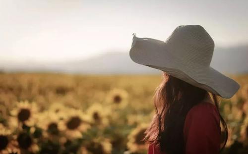 女朋友瞒着我去见前男友怎么办,女朋友瞒着我去相亲该怎么处理