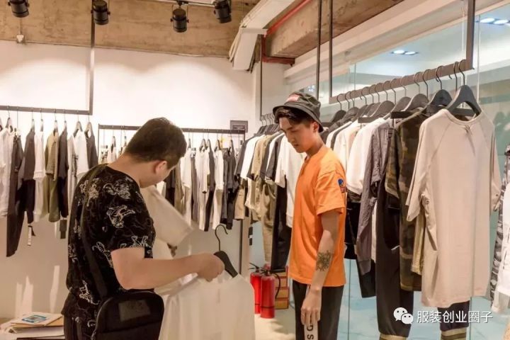 天津最大的服装批发市场在哪里,海南服装男服装批发市场