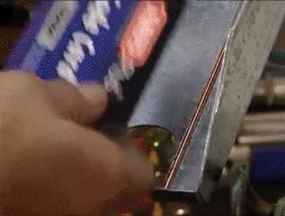 锁有没有可能自己锁上,锁打开了怎么锁上